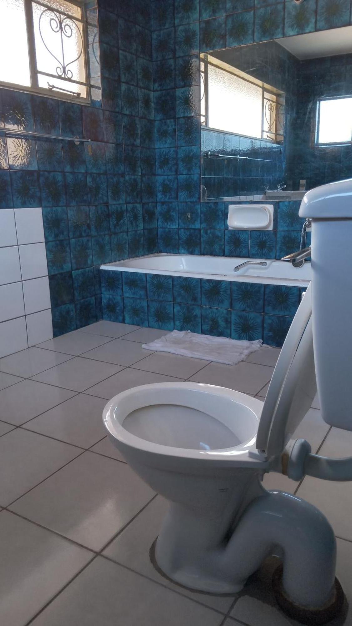 Acacia Guesthouse كمبتون بارك المظهر الخارجي الصورة