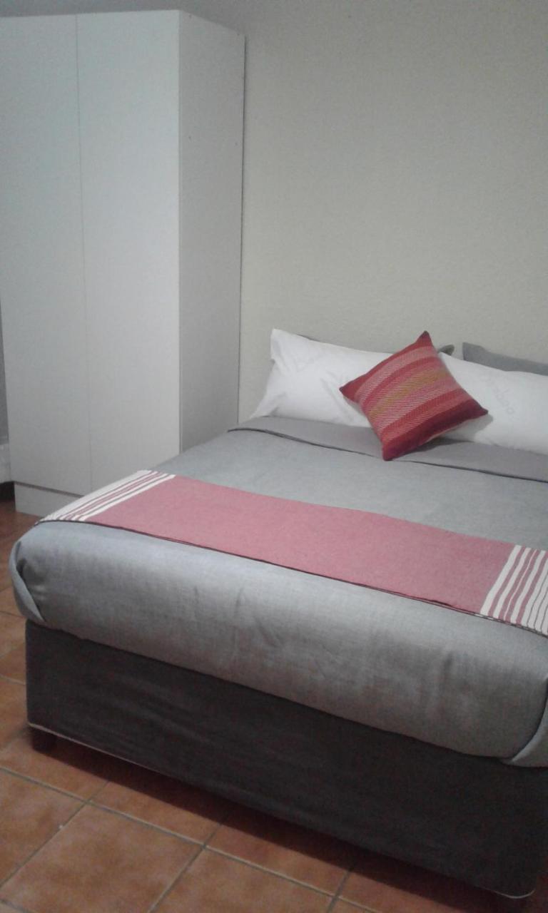 Acacia Guesthouse كمبتون بارك المظهر الخارجي الصورة