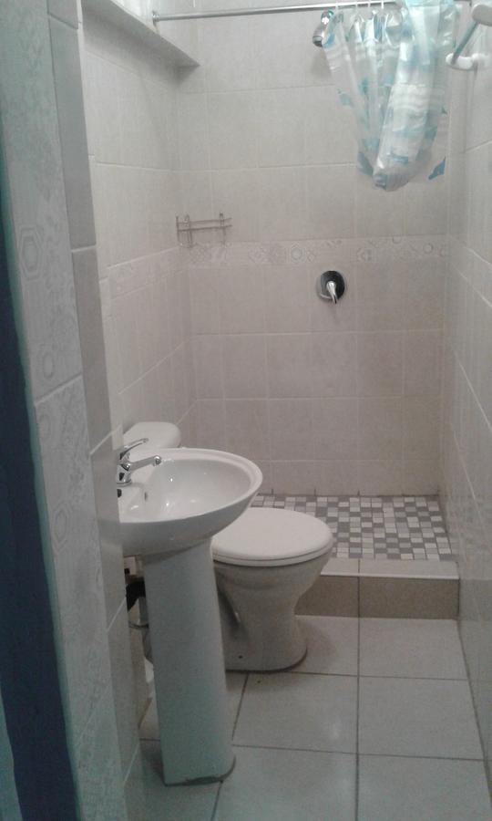 Acacia Guesthouse كمبتون بارك المظهر الخارجي الصورة